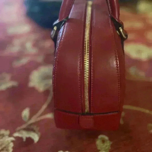 RED GUCCI MICROGUCCISSIMA SMALL LEATHER CROSSBODY BAG - Picture 5 of 16